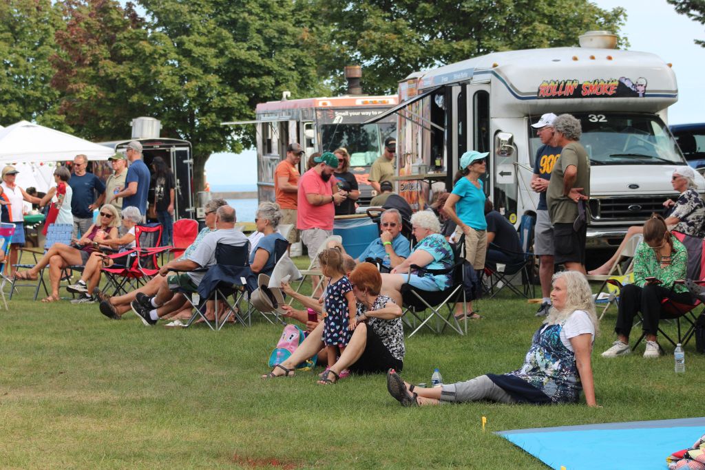 The HarborFest crowd lined up near the food trucks
